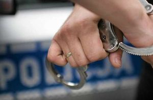 33-latek zatrzymany za kradzieże oraz usiłowanie dokonania kradzieży szczególnie zuchwałej
