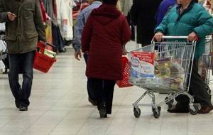 Kupując świąteczne prezenty zachowaj ostrożność